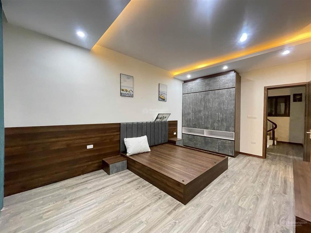 Trần đại nghĩa  01 nhà ra phố  50m2  5 phòng  full nội thất  chỉ 13 tỷ