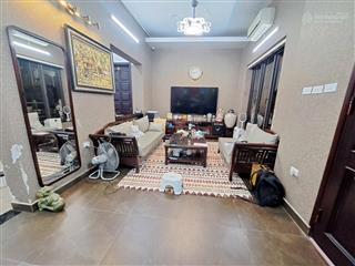 Tạ quang bửu  10m ra mặt phố  nhà đẹp  50m2  chỉ 13 tỷ 5