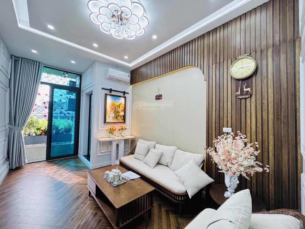 Lò đúc  40m2  full nội thất  2 thoáng trước sau  chỉ 9 tỷ 4