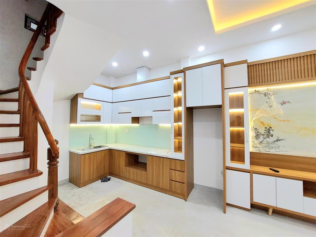 Lê quý đôn  ngõ ô tô kinh doanh  5 tầng full nội thất long lanh  chỉ 9 tỷ 2
