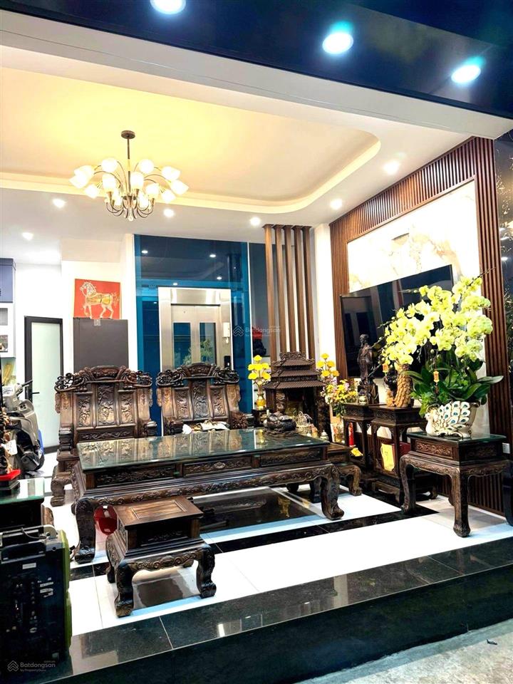 Trần khát chân  ô tô đỗ cửa  5 tầng thang máy  chỉ 13 tỷ 7