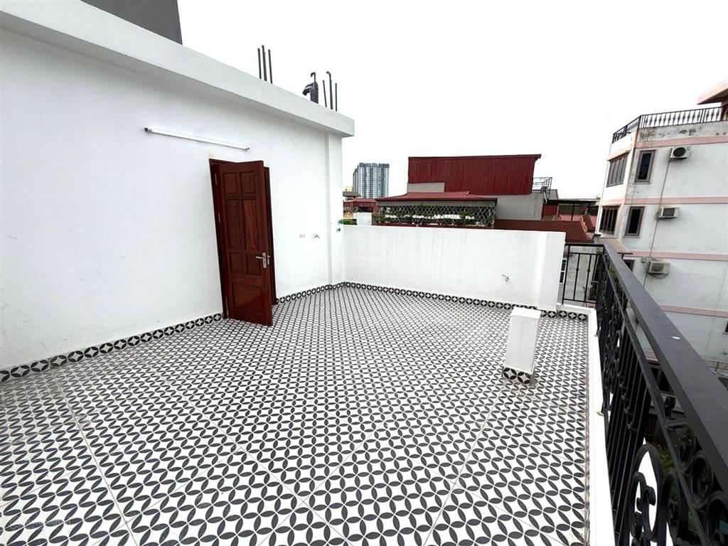 Trần khát chân  50m2  5 tầng  thang máy  chỉ 10 tỷ