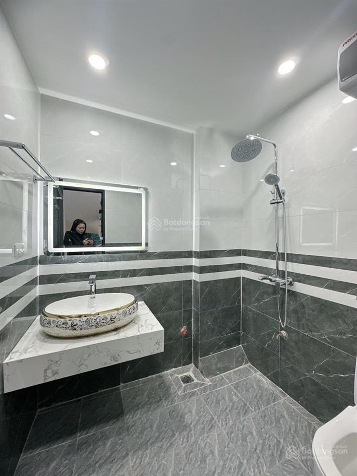 Lạc trung  đường ô tô tránh  lô góc 35m2  5 tầng  chỉ 10.5 tỷ