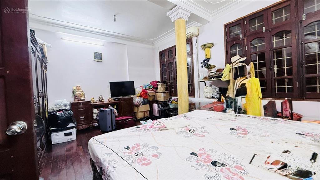 Lò đúc  ô tô đỗ cửa  43m2  6 tầng  6m mặt tiền  chỉ 12 tỷ 8