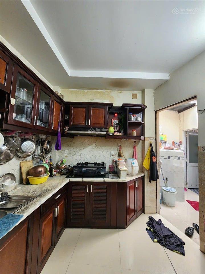 Bán nhà đẹp 3 lầu đường phạm thế hiển p4 q8