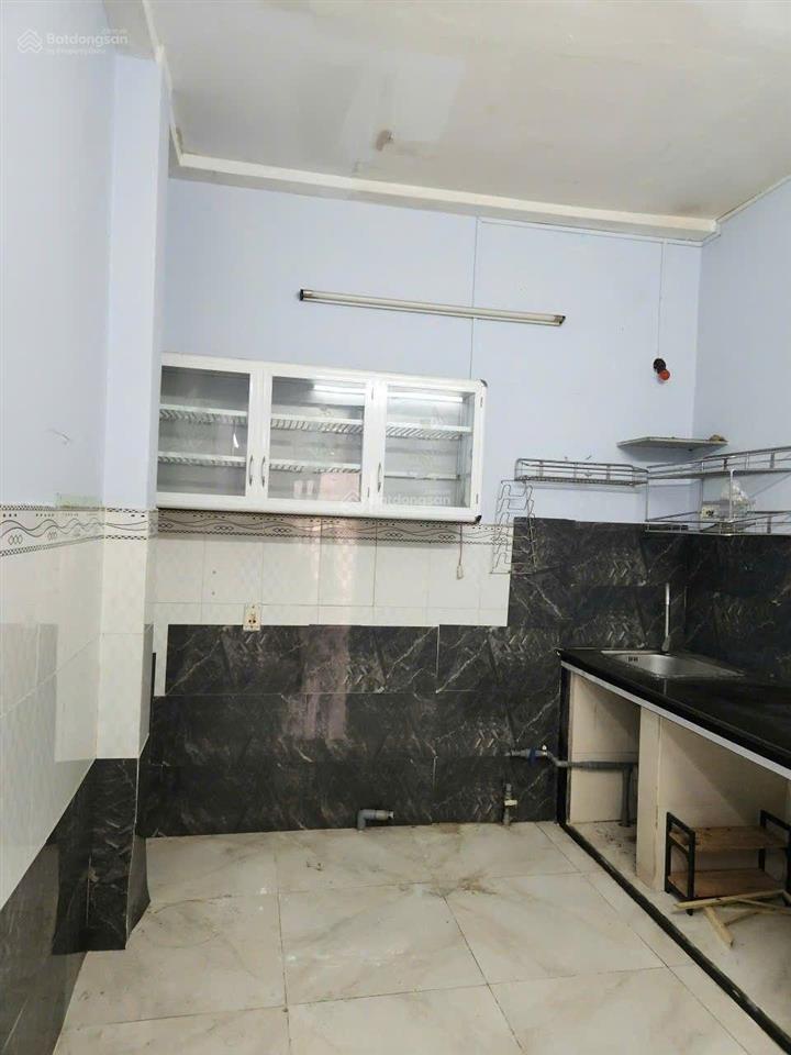 Bán nhà trống hẻm ba gác đường bông sao p5 q8