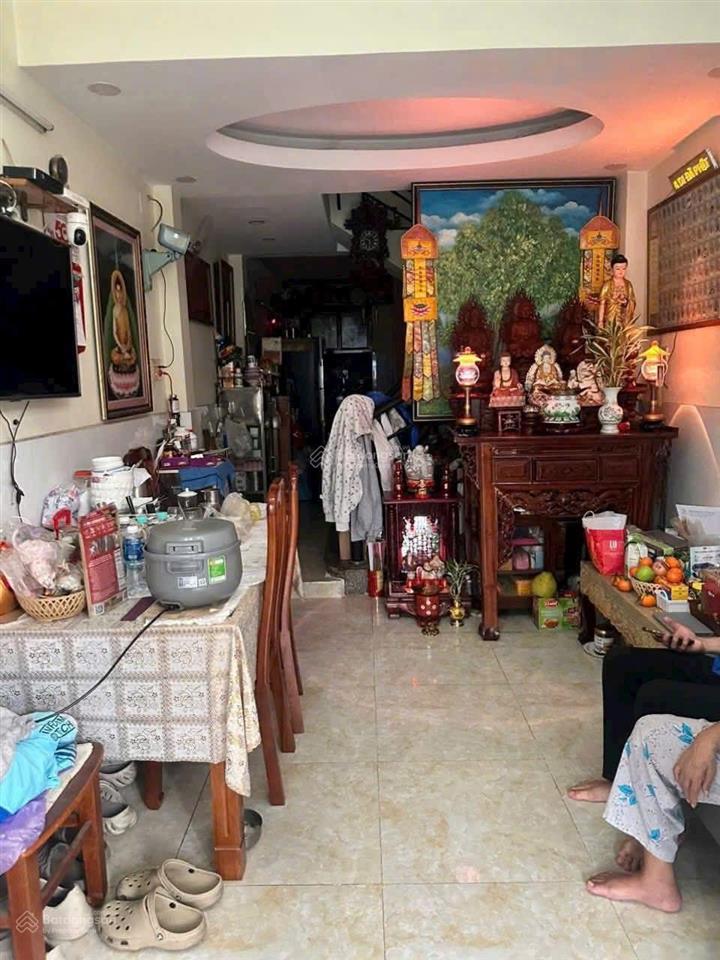 Bán nhà hẻm rộng 10m đường phạm văn chí p7 q6