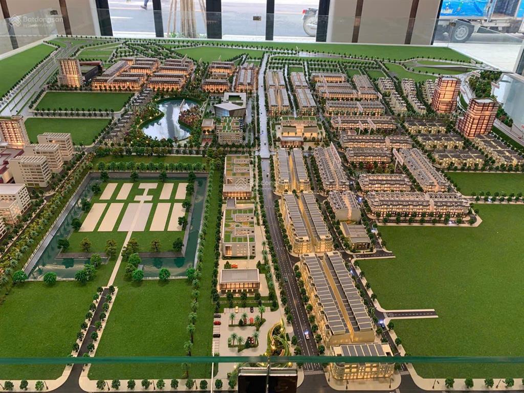 Lô đất hướng đông nam, mặt tiền 6m, sổ trao tay