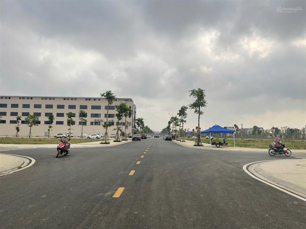 Chỉ 3,44 tỷ sở hữu ngay lô đất nam ngạn