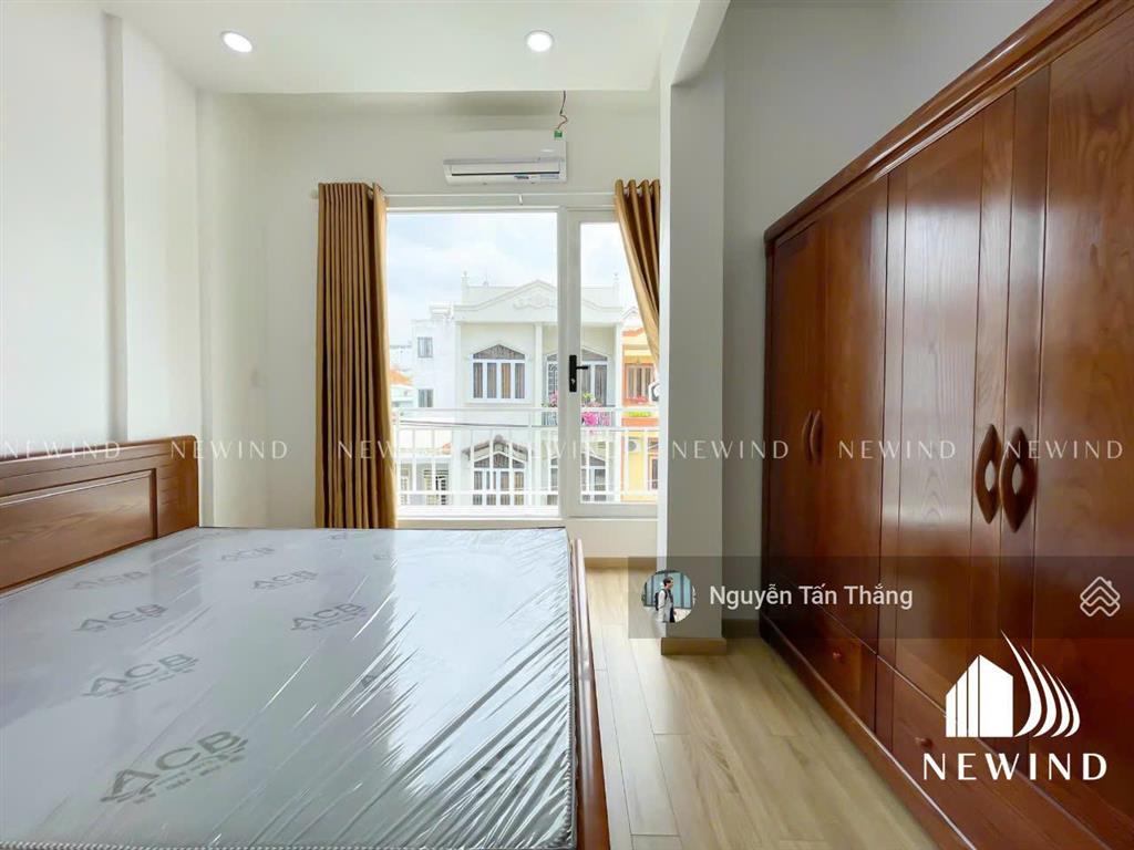 Cho thuê căn hộ mới xây tách bếp sát ufm (500m), kcx, secc, gần quận 1, quận 4, quận 4