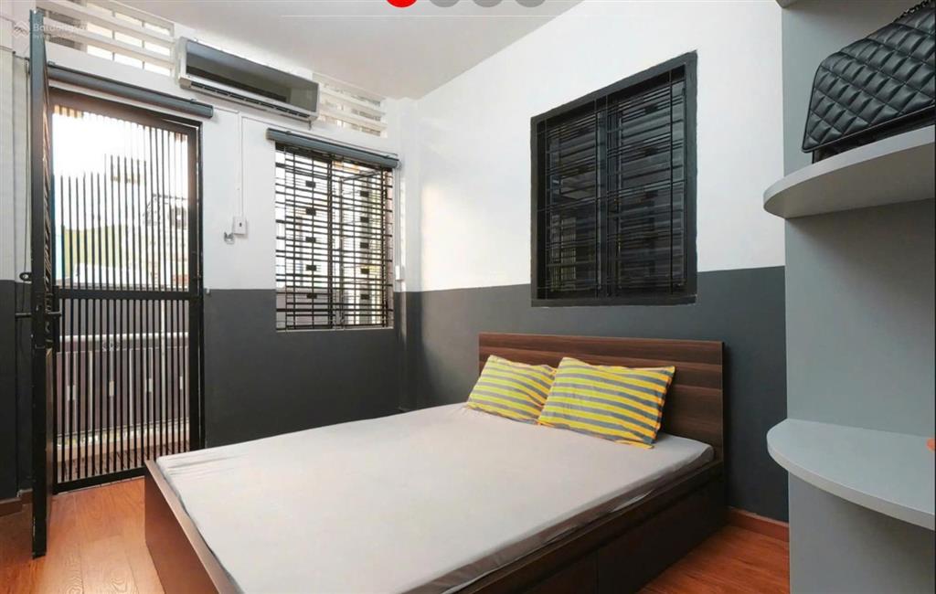 Bán gấp 5 tầng nguyễn trãi, 4,5x12m, 9pn siêu khủng giá chỉ hơn 8 tỷ, full nội thất
