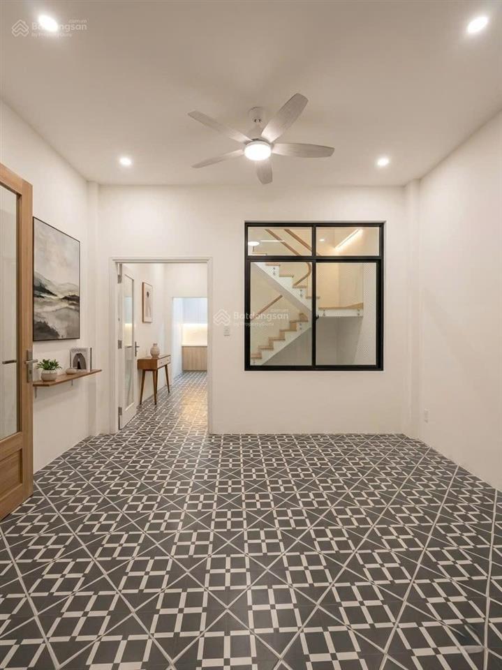 Bán nhà hxh trung tâm trần phú, ngang 4 x 15 m, 2 tầng 3pn 2wc, giá sốc chỉ 7 tỷ hơn