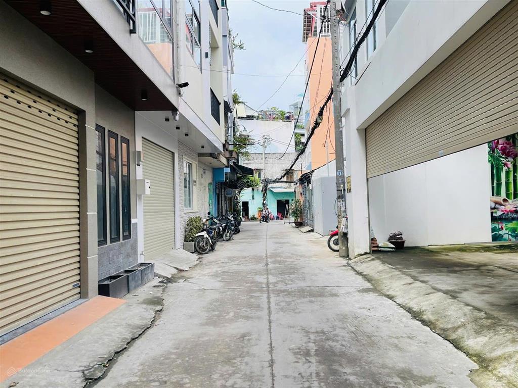 Bán nhà hxh thành thái, dt 4 x 8m nở hậu 4,7m, 2 tầng 3pn 10m ra tô hiến thành, giảm giá 800 triệu