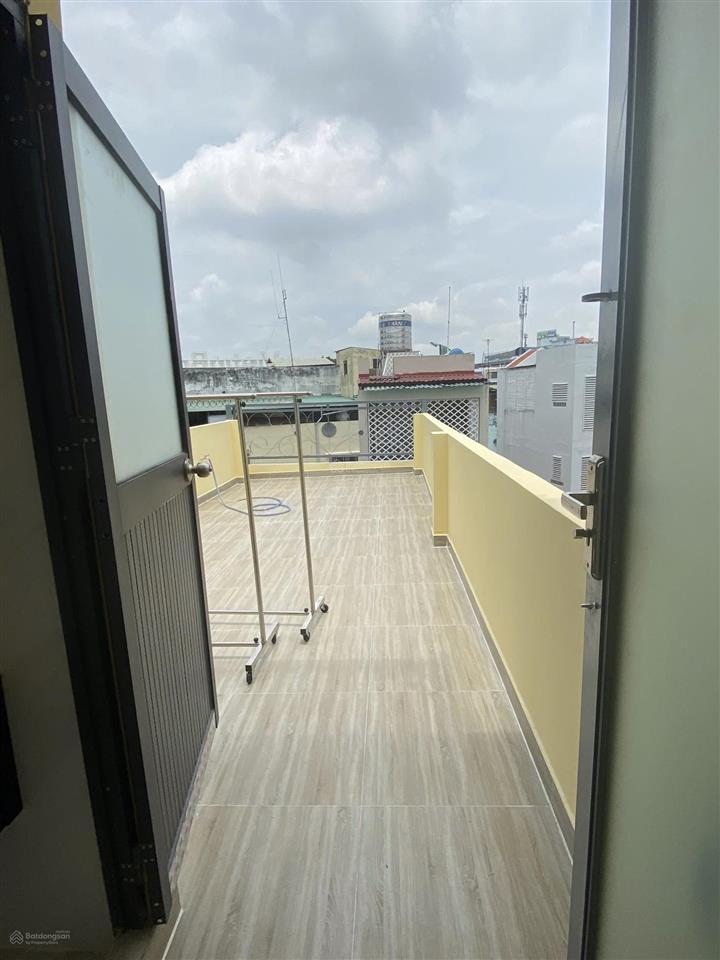 Bán nhà riêng tại lê hồng phong, q10, hcm, 7,9 tỷ, 33 m2, giá siêu hời đẹp, nhiều tiện ích