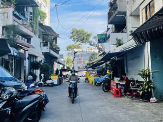 Bán nhà trung tâm quận 10  2 tầng sân thượng  2 mặt hẻm  ngang 3,5m