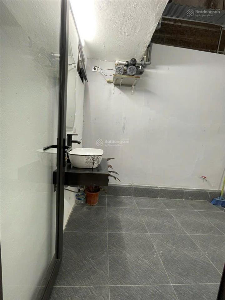 Hiếm! tập thể tầng 1 đào tấn, full nội thất 2 mặt thoáng 100m2 sử dụng  2pn riêng  2wc