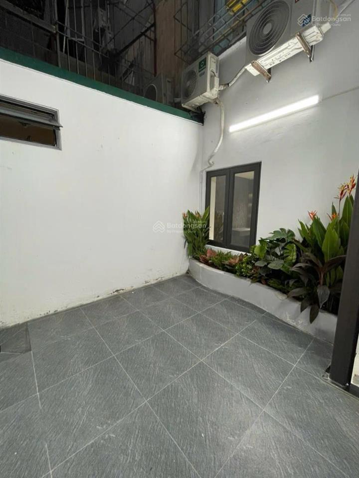 Hiếm! tập thể tầng 1 đào tấn, full nội thất 2 mặt thoáng 100m2 sử dụng  2pn riêng  2wc