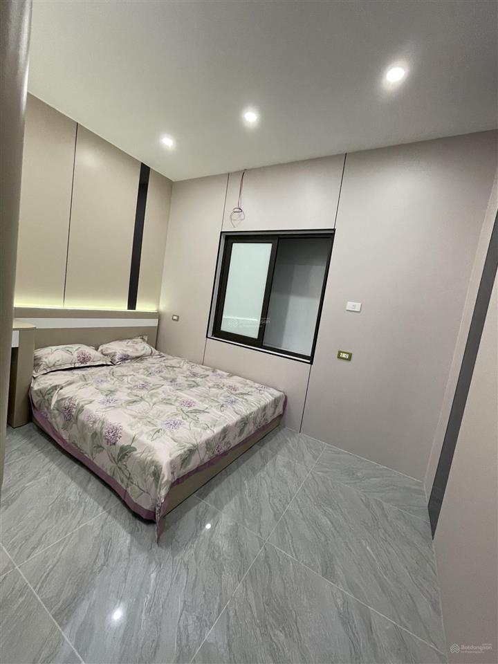 Tập thể tầng 1 nam thành công hoàng ngọc phách sổ 43m sd ~90m | 3pn khách + bếp | 2wc