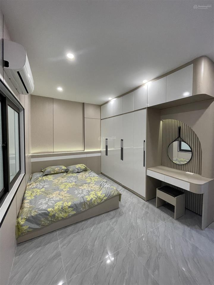 Tập thể tầng 1 nam thành công hoàng ngọc phách sổ 43m sd ~90m | 3pn khách + bếp | 2wc