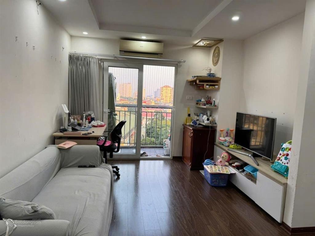 Chung cư newtatco  ba đình  đường bưởi 2pn  full nội thất  hướng đẹp  ở ngay