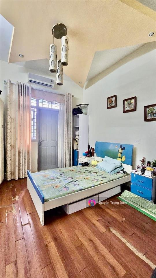 Chung cư trung tâm cầu giấy  90m2  2 ngủ  2wc  6ty69