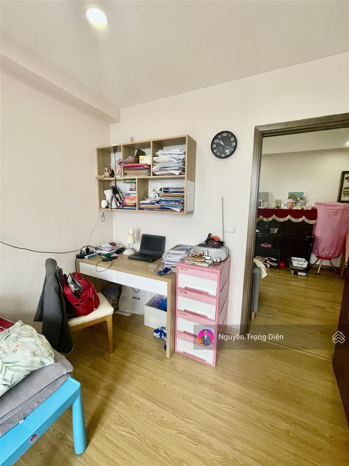 Chung cư ct1a vov mễ trì  view hồ mễ trì, cạnh vinhomes green bay  có bãi đậu ô tô 65m2  2pn 2wc