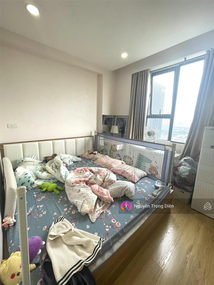 Chung cư ct1a vov mễ trì  view hồ mễ trì, cạnh vinhomes green bay  có bãi đậu ô tô 65m2  2pn 2wc