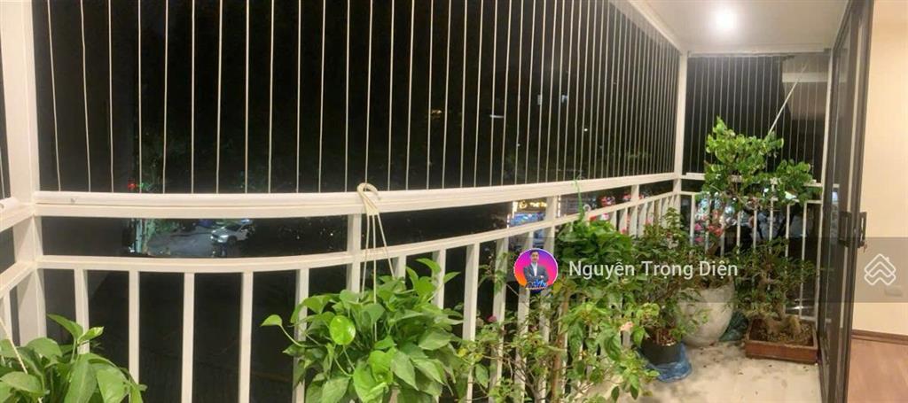 Tập thể vip mặt phố nguyên hồng sổ to 40/70m2, 2 ngủ siêu thoáng, view mặt phố  4, x tỷ