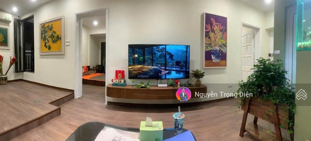 Tập thể vip mặt phố nguyên hồng sổ to 40/70m2, 2 ngủ siêu thoáng, view mặt phố  4, x tỷ