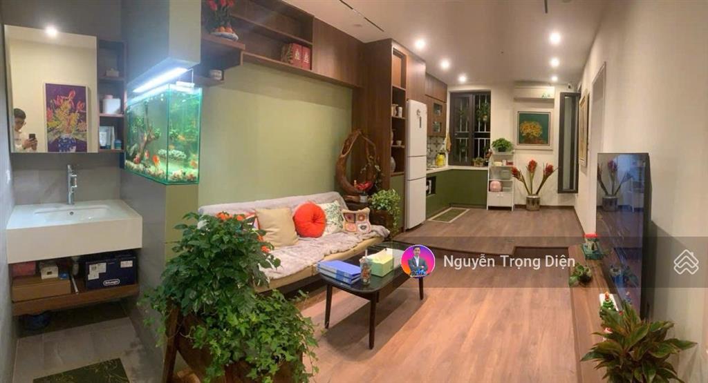 Tập thể vip mặt phố nguyên hồng sổ to 40/70m2, 2 ngủ siêu thoáng, view mặt phố  4, x tỷ
