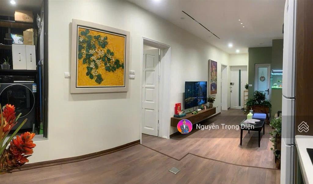 Tập thể vip mặt phố nguyên hồng sổ to 40/70m2, 2 ngủ siêu thoáng, view mặt phố  4, x tỷ