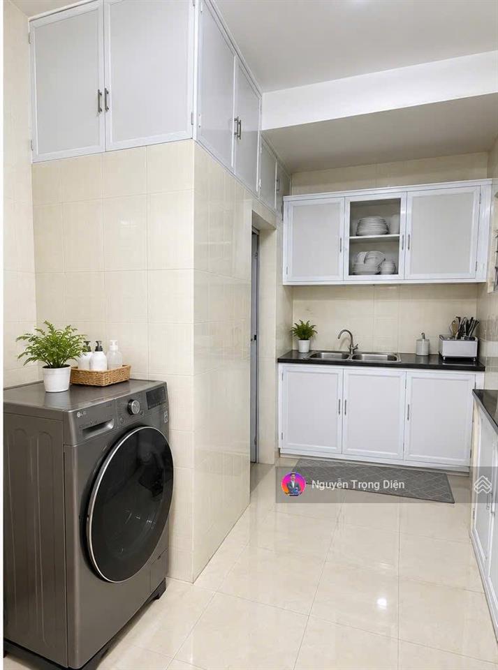 Hiếm, tập thể ngọc khánh ba đình 2 tầng 2 + 3, 100m2, 3pn, 4,48 tỷ