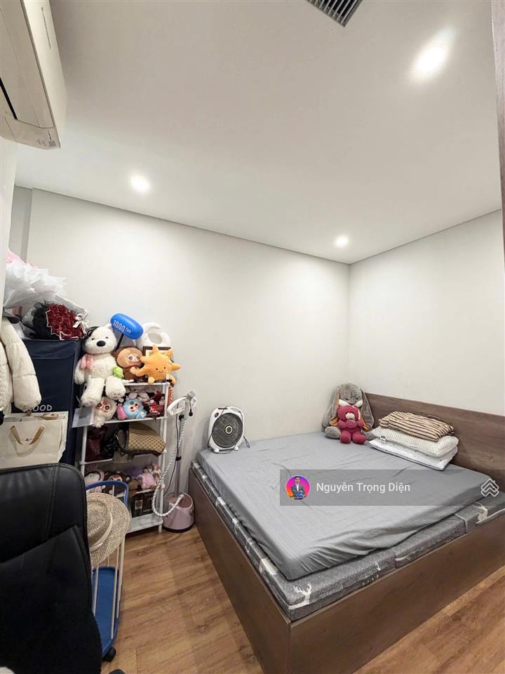 Chính chủ bán chung cư newtatco trung tâm  ba đình | 70m | 2pn | thang máy
