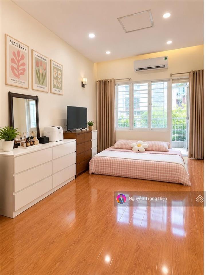 Hiếm! tập thể ngọc khánh ba đình 2 tầng 2 + 3 | 100m2 | 3pn | 4,48 tỷ