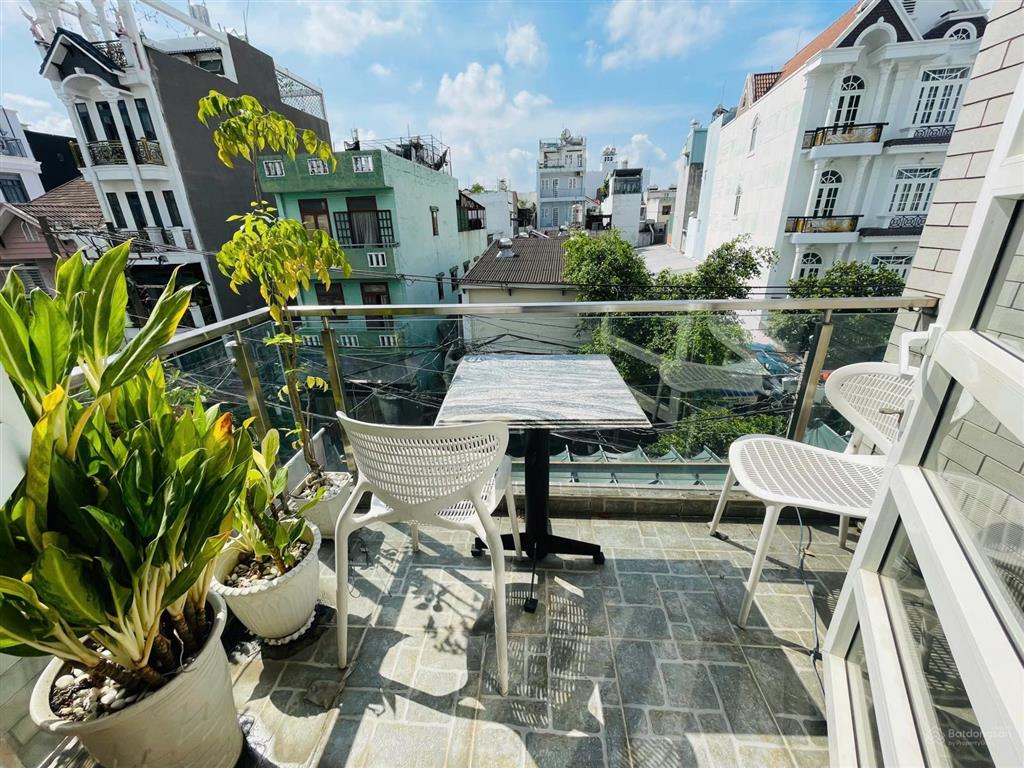 24/7 hot bán nhà mt dương quảng hàm,gò vấp (6,5x 20) 19,5 tỷ, 120m2, ~ 165tr/m2