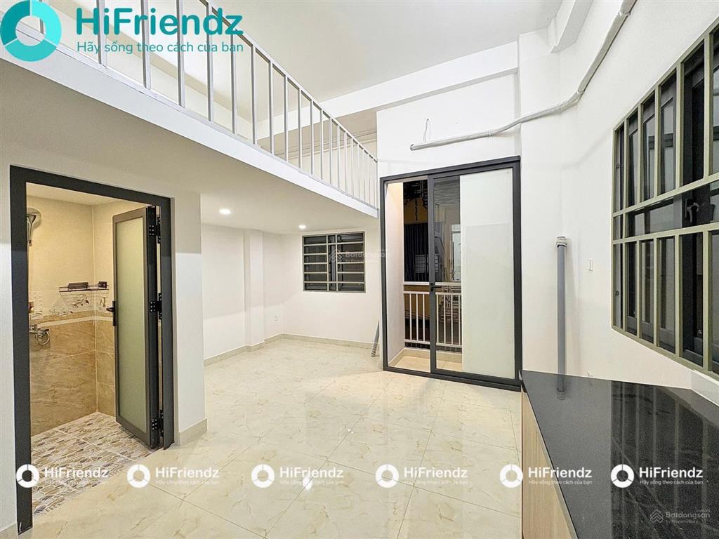 Duplex ban công siêu rộng thoáng mát ngay bình trưng tây, q2