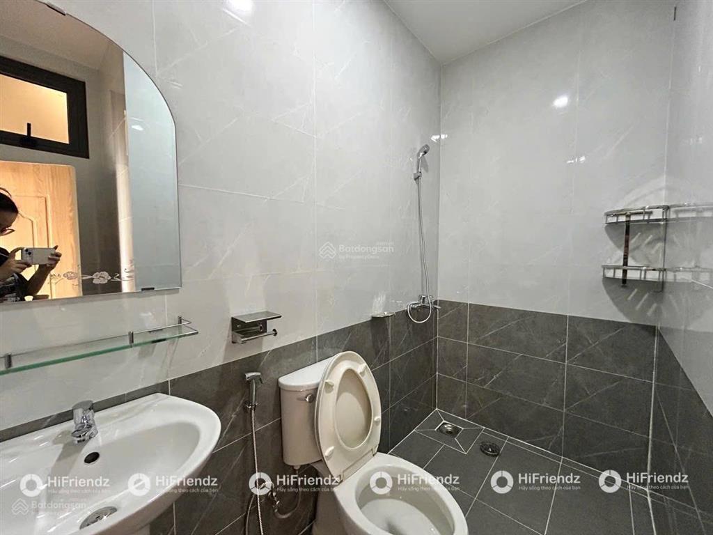 Đúng hình đúng giá 1pn ban công full nội thất gần cầu sài gòn