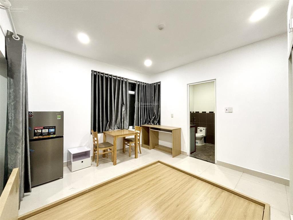 1 pn full nội thất nằm ngay quận 2