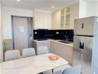 Cho thuê căn hộ cao cấp 3pn full nội thất luxury,chỉ cần xách vali vào ở,đối diện vincom mega mall