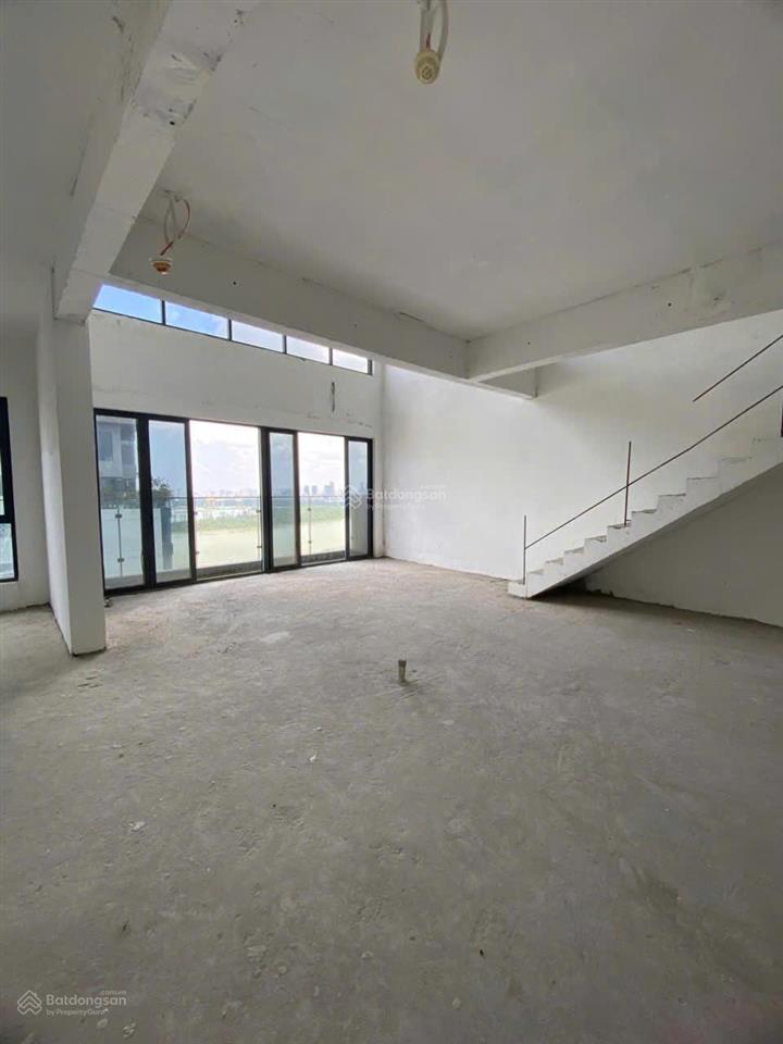Sở hữu ngay căn duplex thô 217m2 view sông one verandah, đã có sổ hồng, giá tốt nhất khu vực