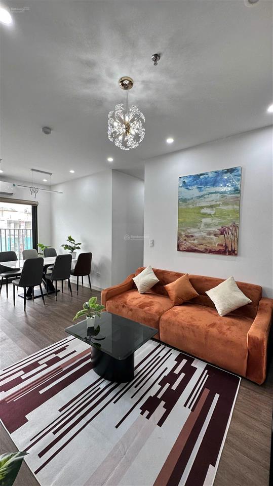 Hotbán căn 2 phòng ngủ 51,1m2 tầng trung view thoáng ban công tây nam giá 1,183 tỷ full nội thất