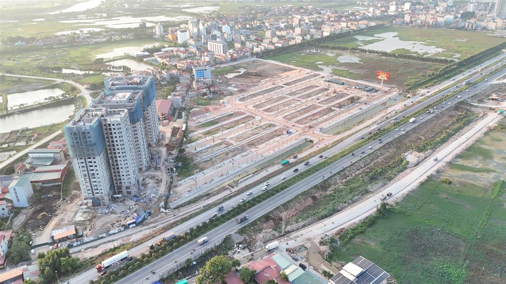 Hàng hiếm! 5,4 tỷ sở hữu ngay lô đất 90m2 mặt tiền 6m đối diện kcn quang châu 2 dòng tiền cực mạnh