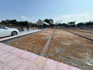 Bán đất hót nhất cẩm lĩnh, đường rộng 12m kinh doanh buôn bán có vỉa hè. dt 200m giá hơn 1tỷ