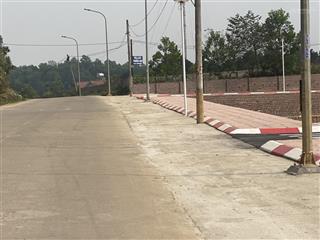 Bán lô góc 2 mặt tiền 140m, đất đầu tư kinh doanh, cạnh villa phương anh  cẩm lĩnh  ba vì