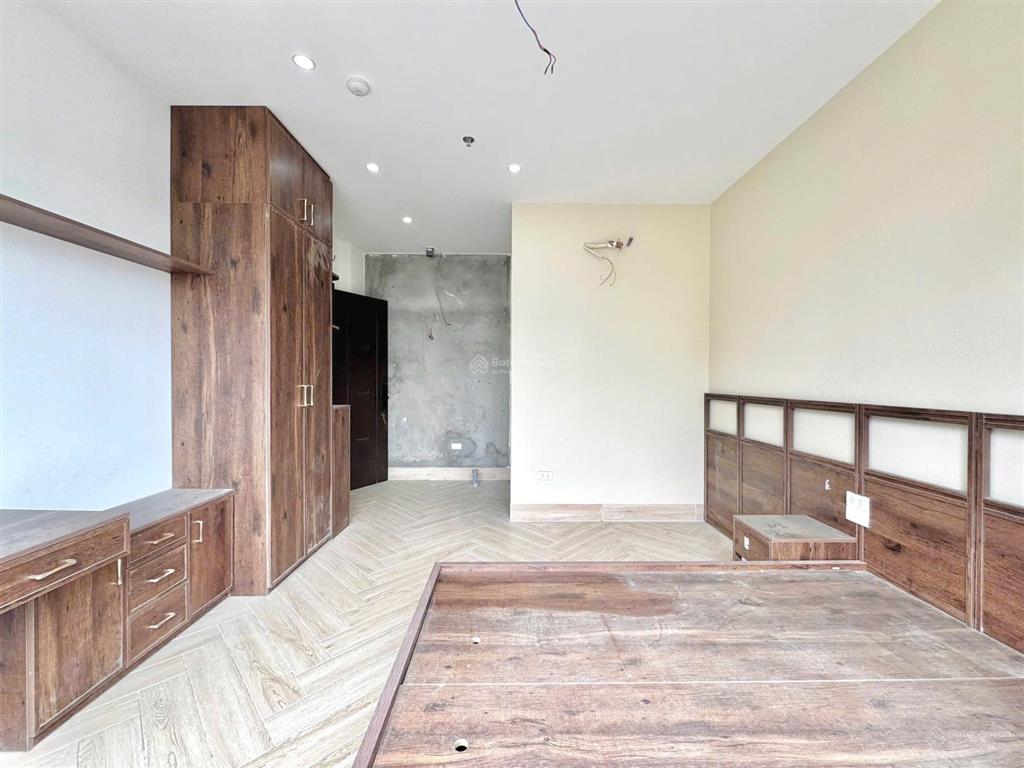 Studio full nội thất ban công cao cấp, ngay chợ thạch đà, cho nuôi pet, mới 100% giữ phòng đến 1/9
