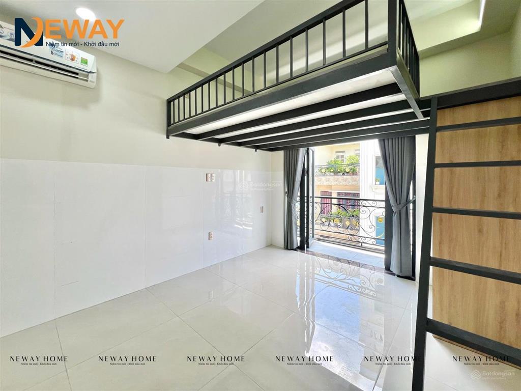 Duplex ban cong siêu rộng không giới hạn người ở, full nội thất xịn đét  nhà mới 100%, gần chợ