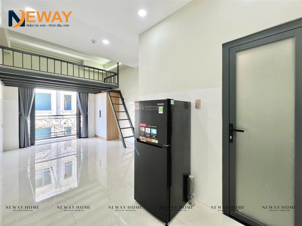 Duplex ban cong siêu rộng không giới hạn người ở, full nội thất xịn đét  nhà mới 100%, gần chợ