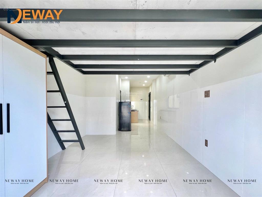 Duplex ban cong siêu rộng không giới hạn người ở, full nội thất xịn đét  nhà mới 100%, gần chợ