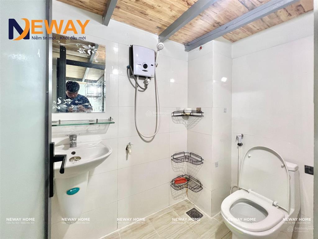 Phòng trọ giá rẻ siêu to, không giới hạn người ở  10p qua trường đh công thương  có thang máy