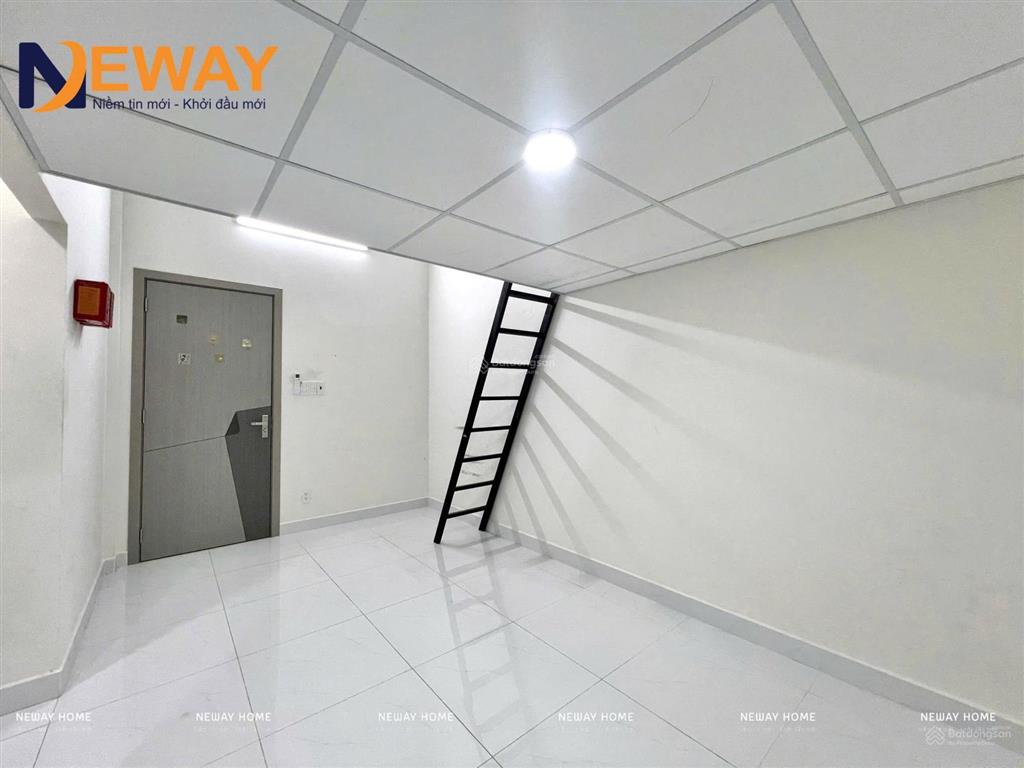 Phòng trọ có gác sẵn máy lạnh, giá rẻ giờ giấc tự do, có máy giặt chung, sạch sẽ, an ninh